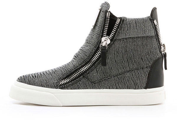 鞋子51免费看片APP下载的特点  - 东莞51看片免费下载51免费看片APP下载公司